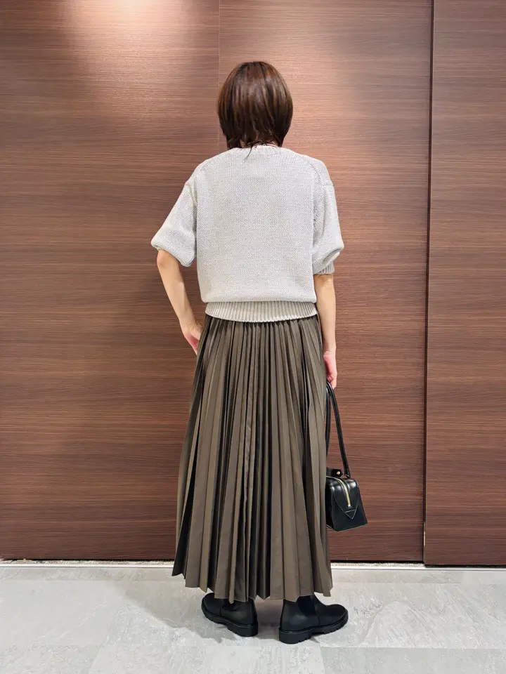 23区 スタッフ  コーディネート画像