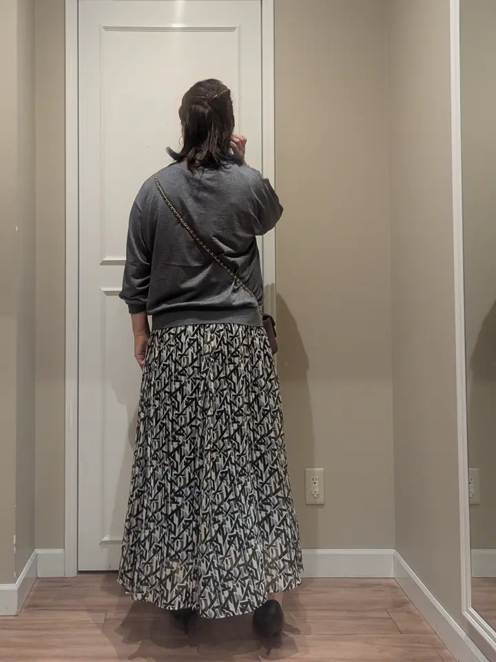 23区 L スタッフn コーディネート画像