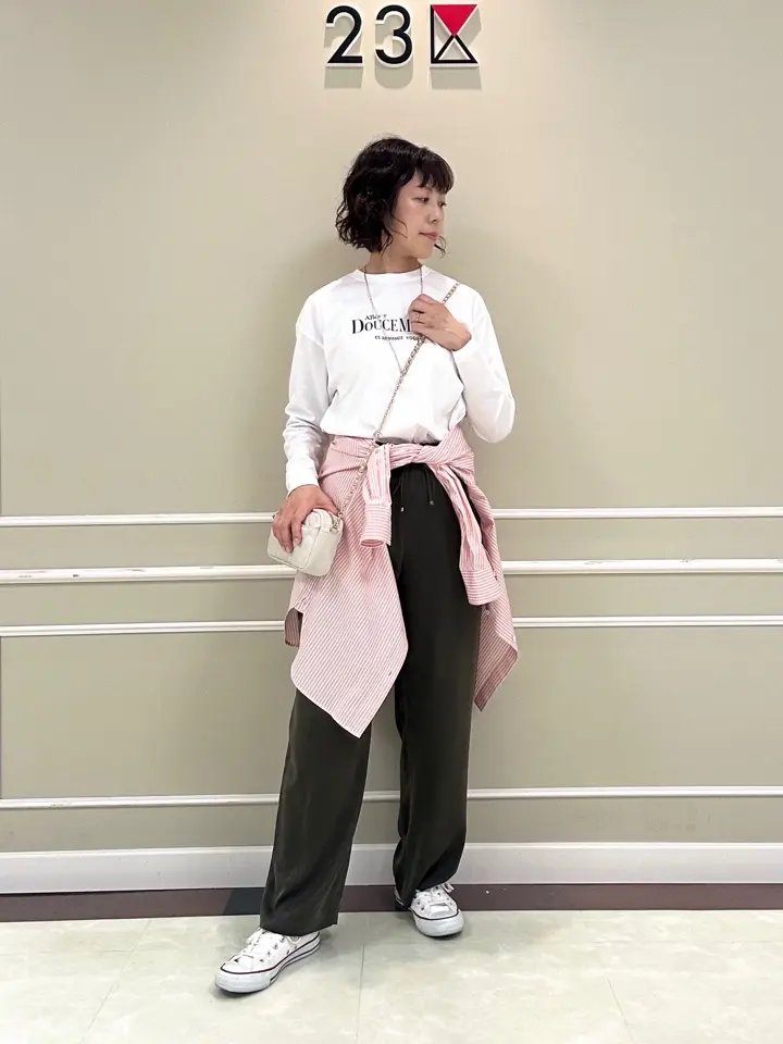 23区 助川 コーディネート画像