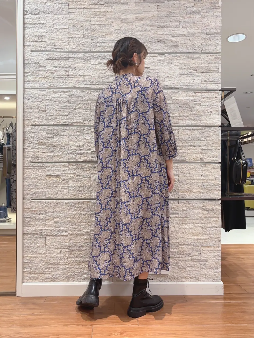 23区 犬塚 コーディネート画像