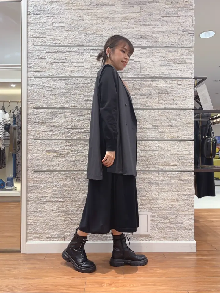 23区 犬塚 コーディネート画像