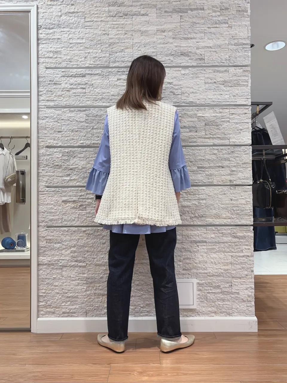 23区 犬塚 コーディネート画像