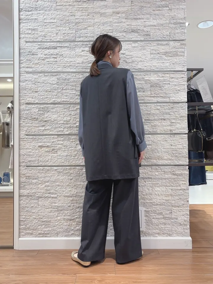 23区 犬塚 コーディネート画像