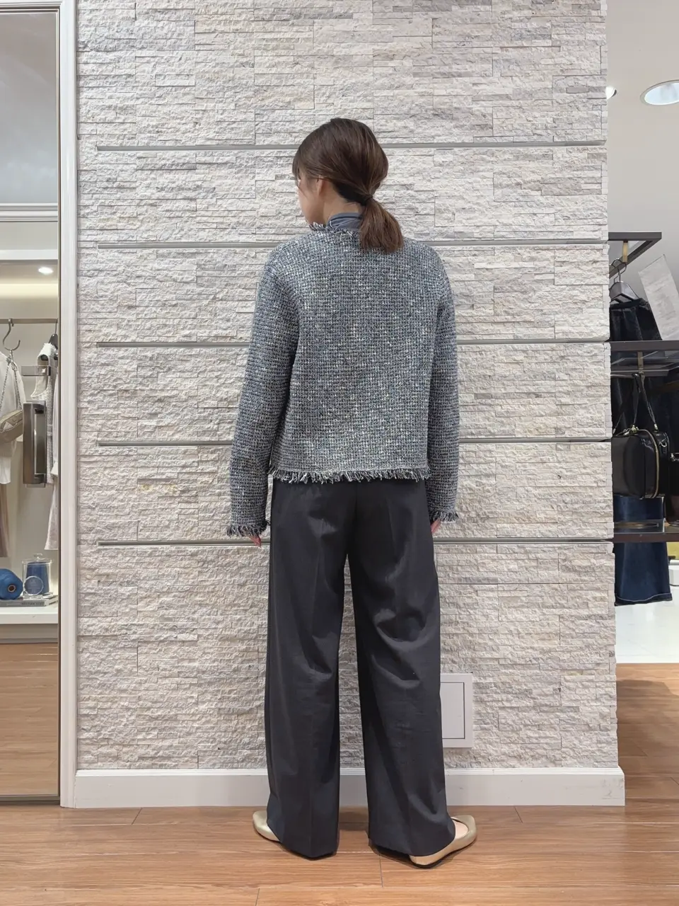 23区 犬塚 コーディネート画像