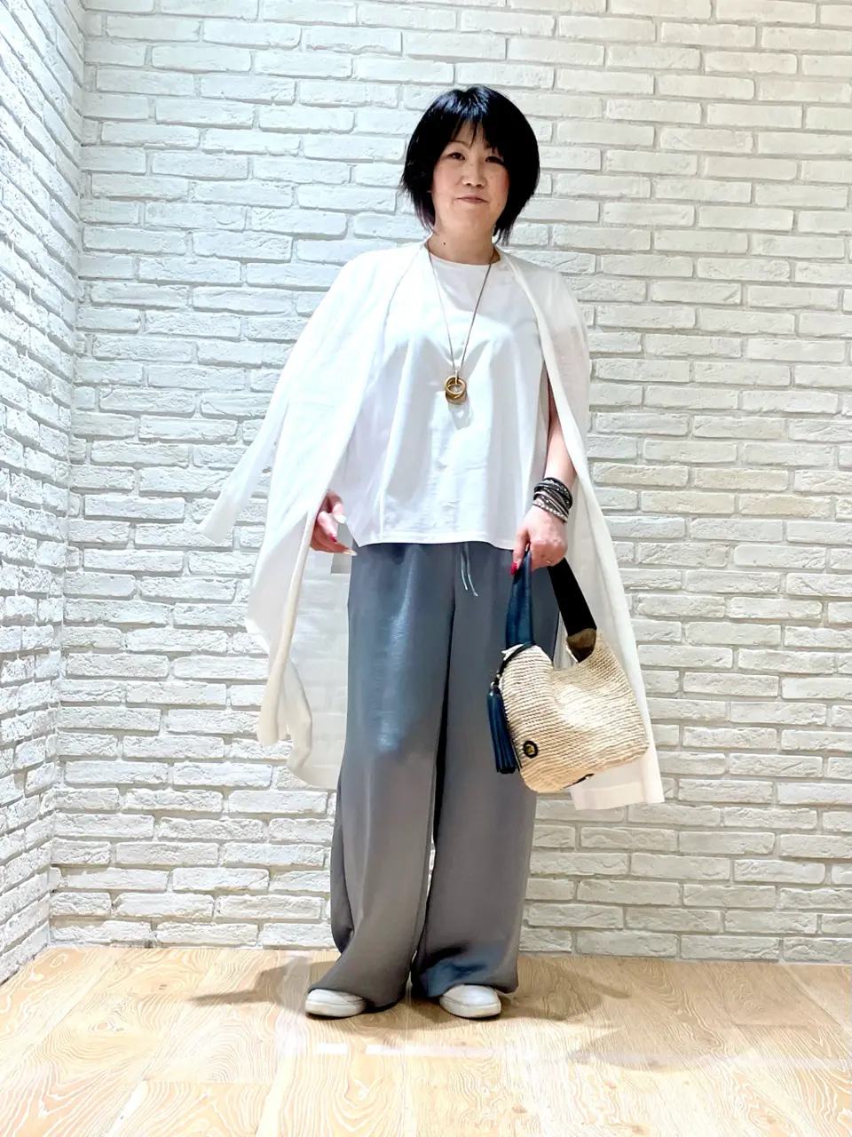  井上 コーディネート画像