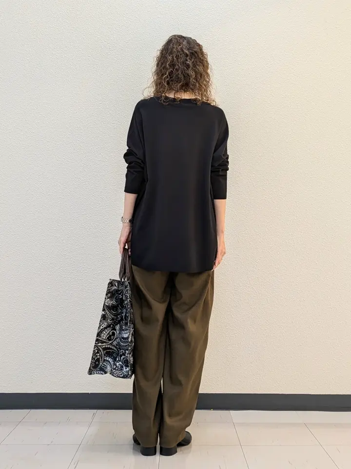 自由区 半澤 コーディネート画像