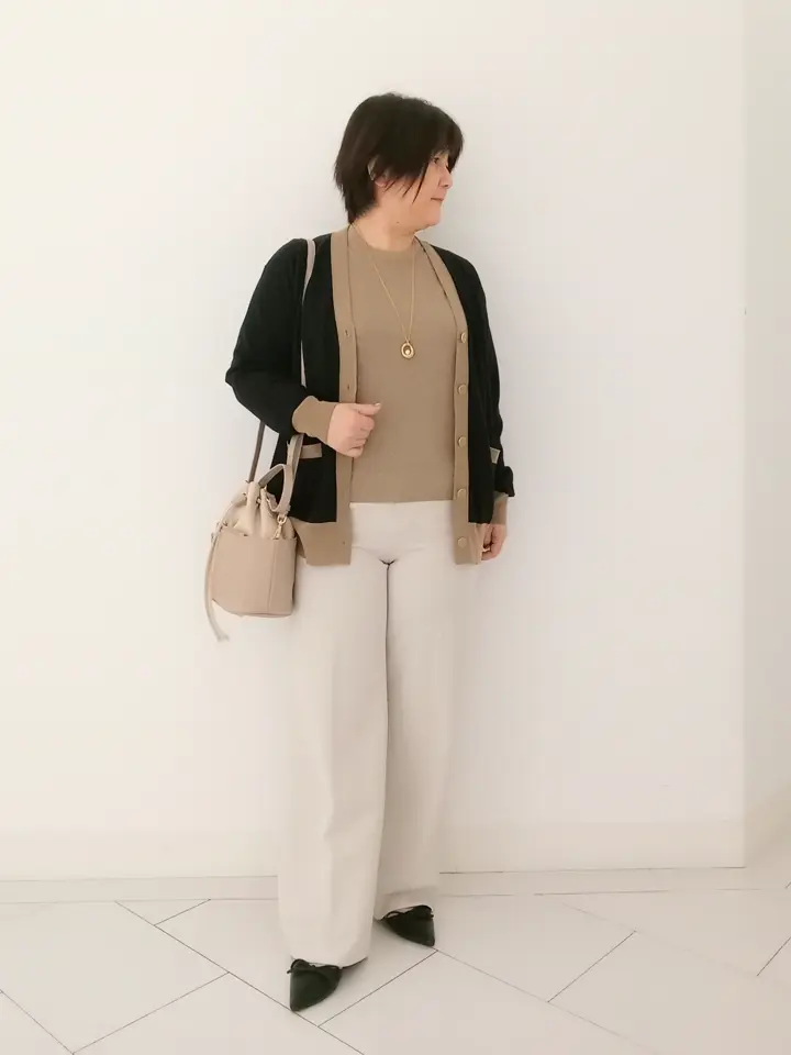 23区 影 コーディネート画像