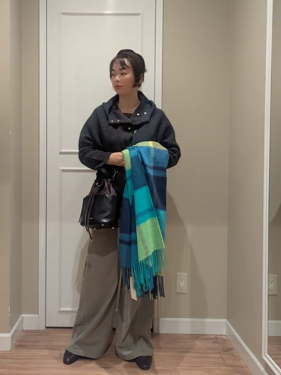 23区 L スタッフn コーディネート画像