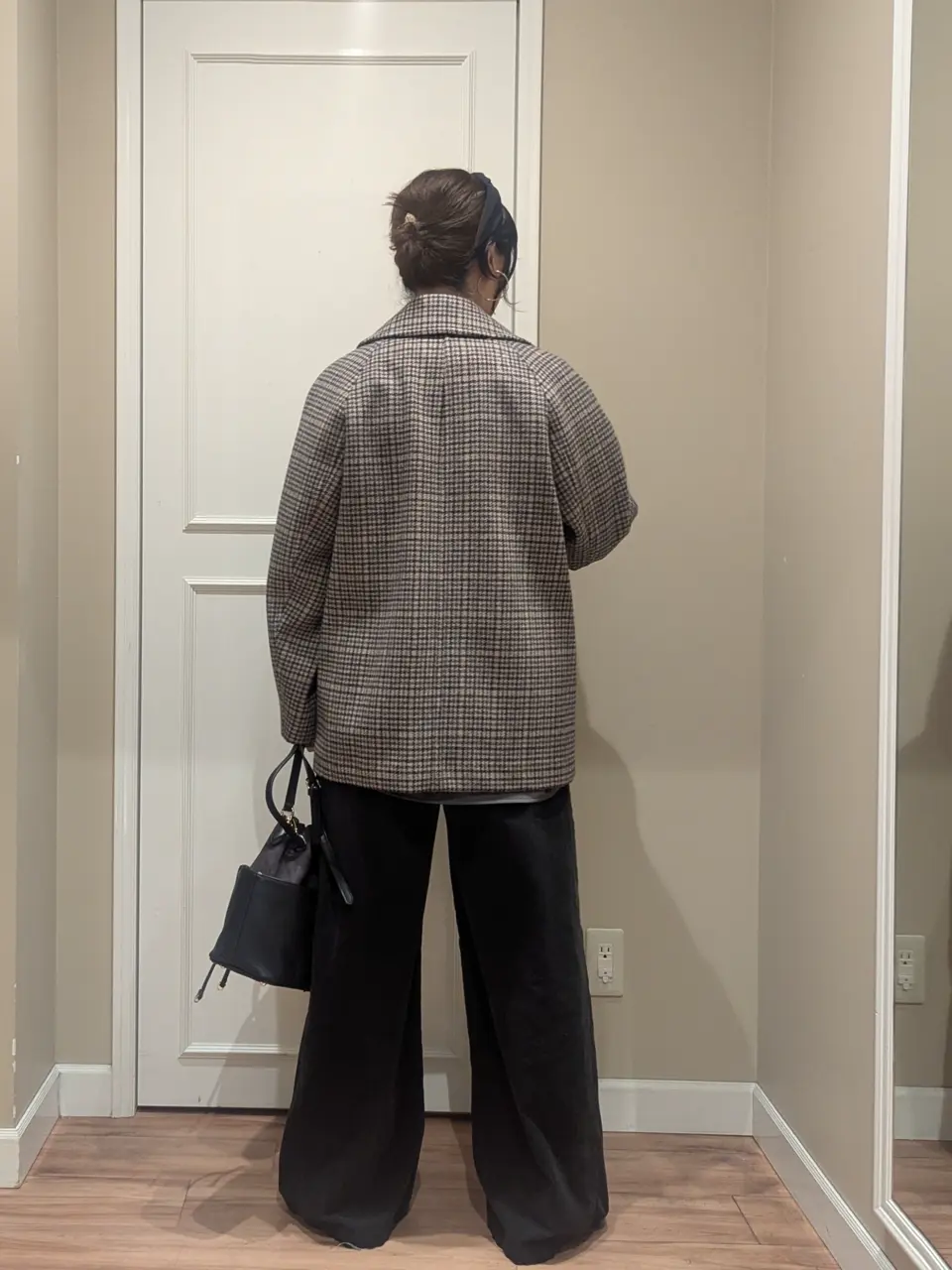 23区 L スタッフn コーディネート画像