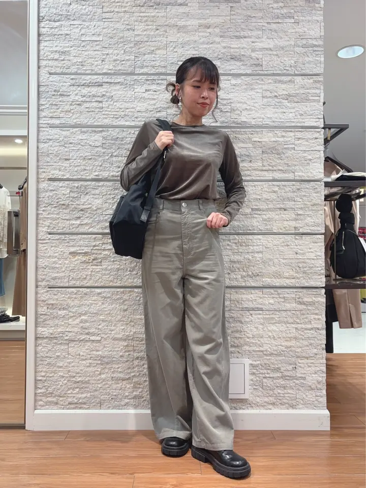 23区 犬塚 コーディネート画像