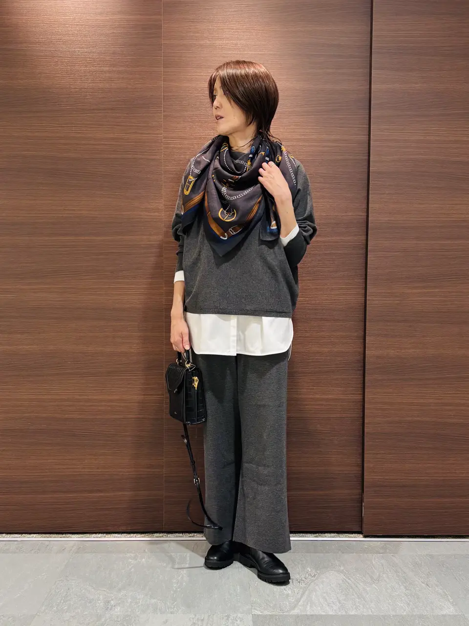 23区 スタッフ  コーディネート画像