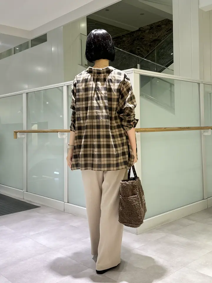 23区 小沢 コーディネート画像