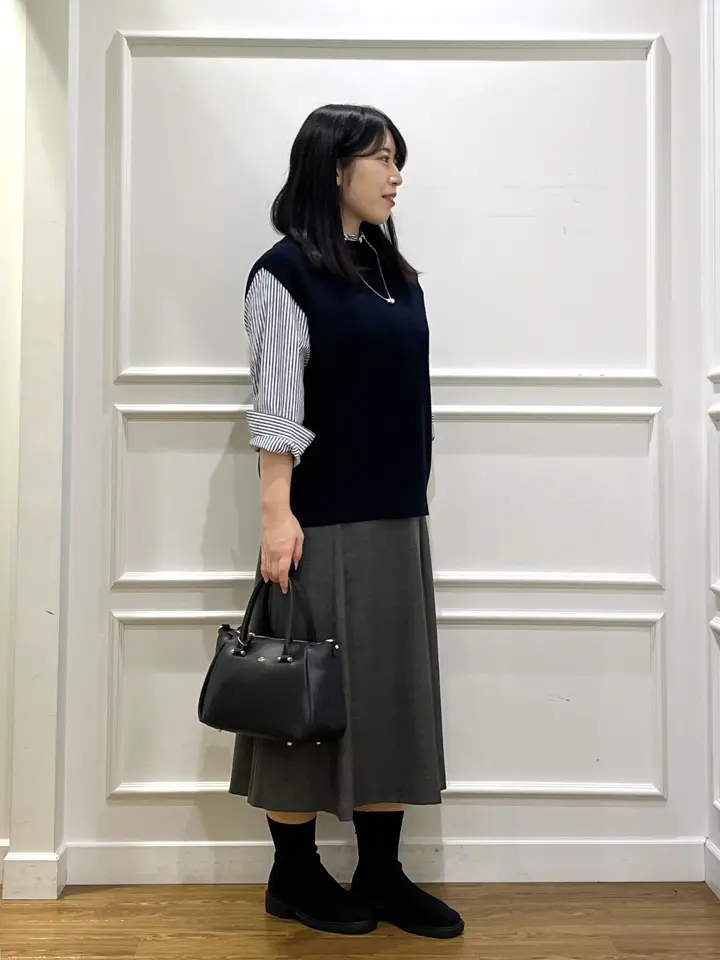 J.PRESS LADIES スタッフ コーディネート画像