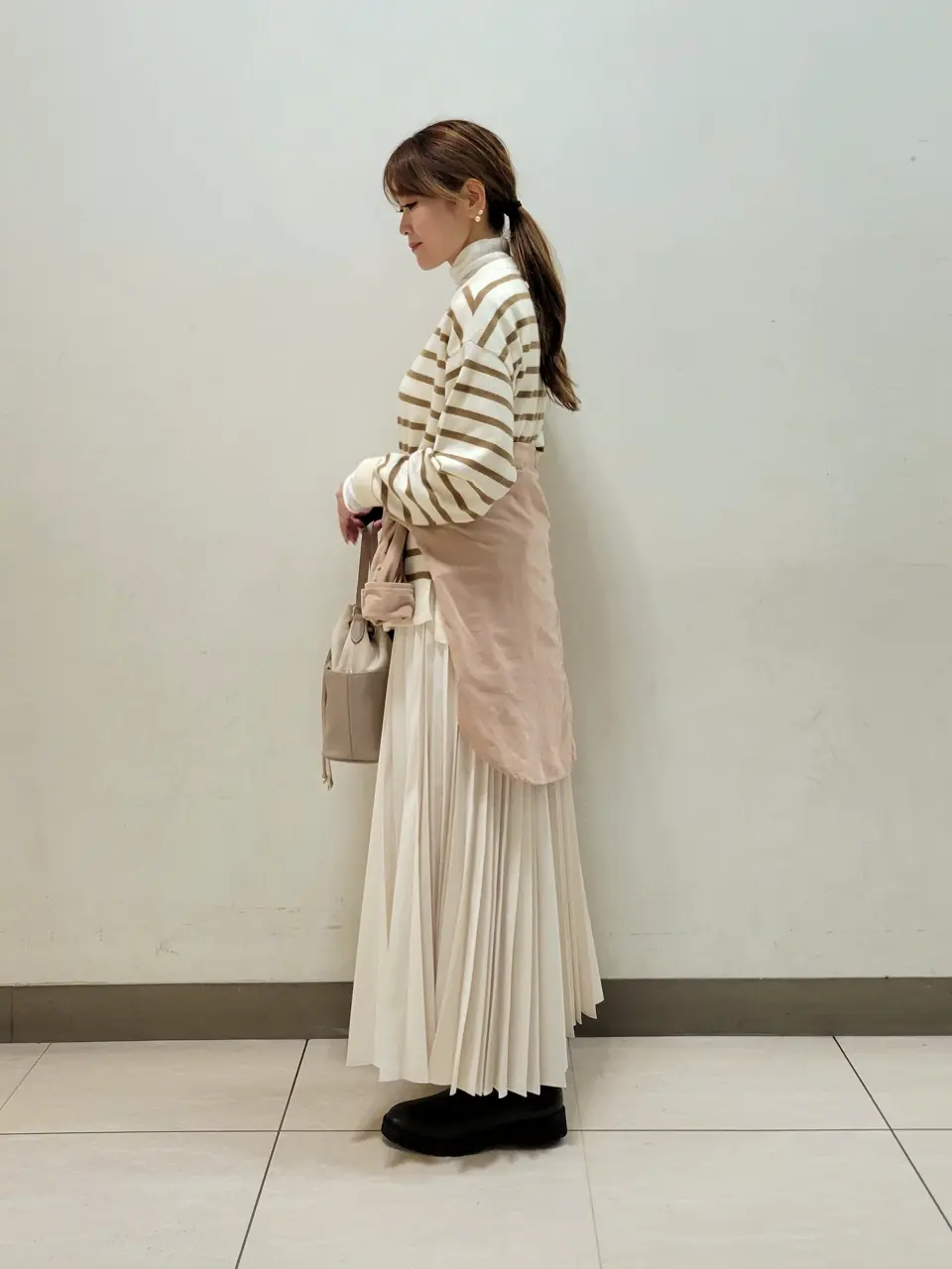 23区 濱地 コーディネート画像