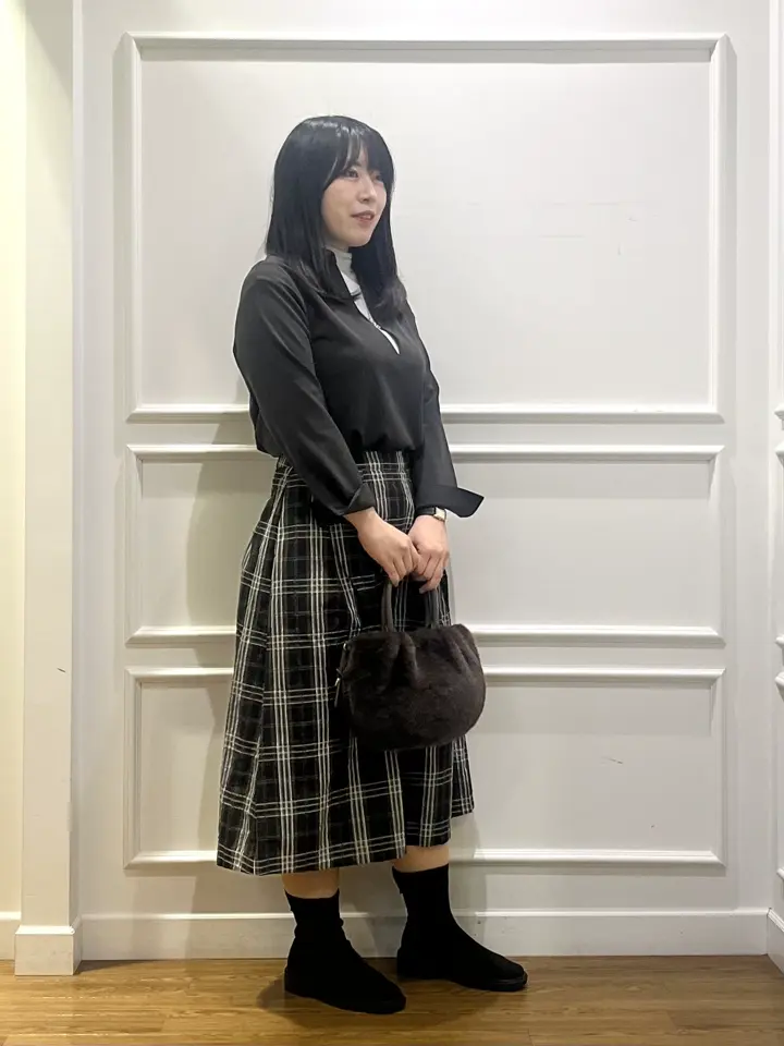 J.PRESS LADIES スタッフ コーディネート画像