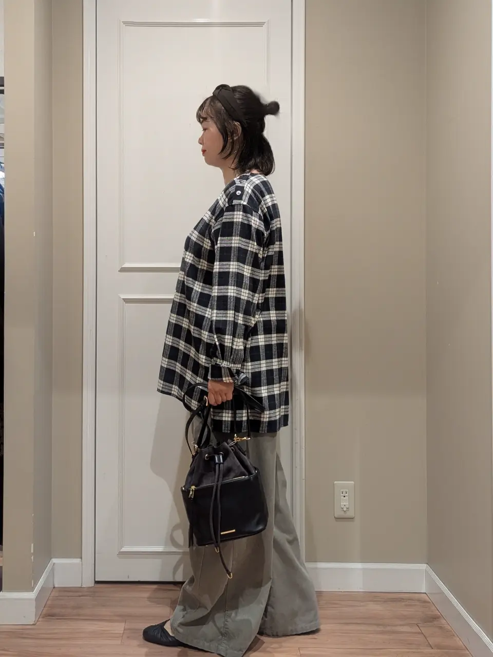 23区 L スタッフn コーディネート画像