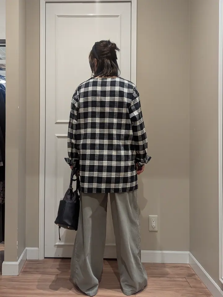 23区 L スタッフn コーディネート画像