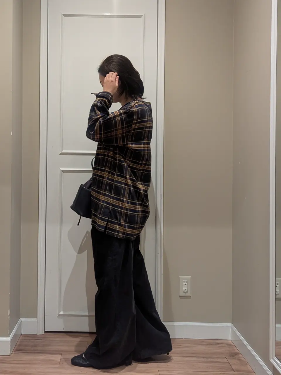 23区 L スタッフn コーディネート画像