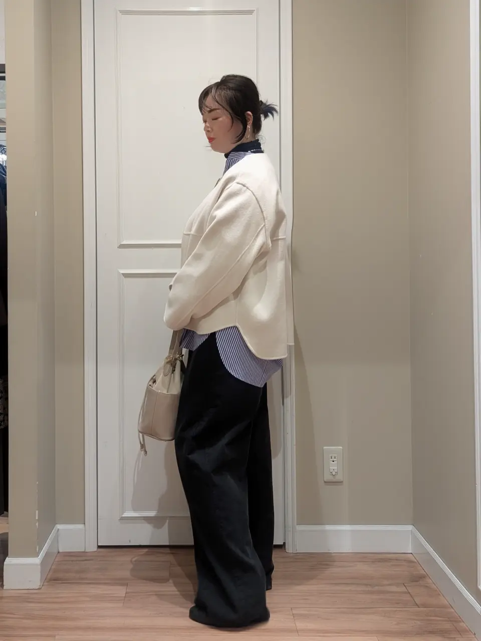 23区 L スタッフn コーディネート画像