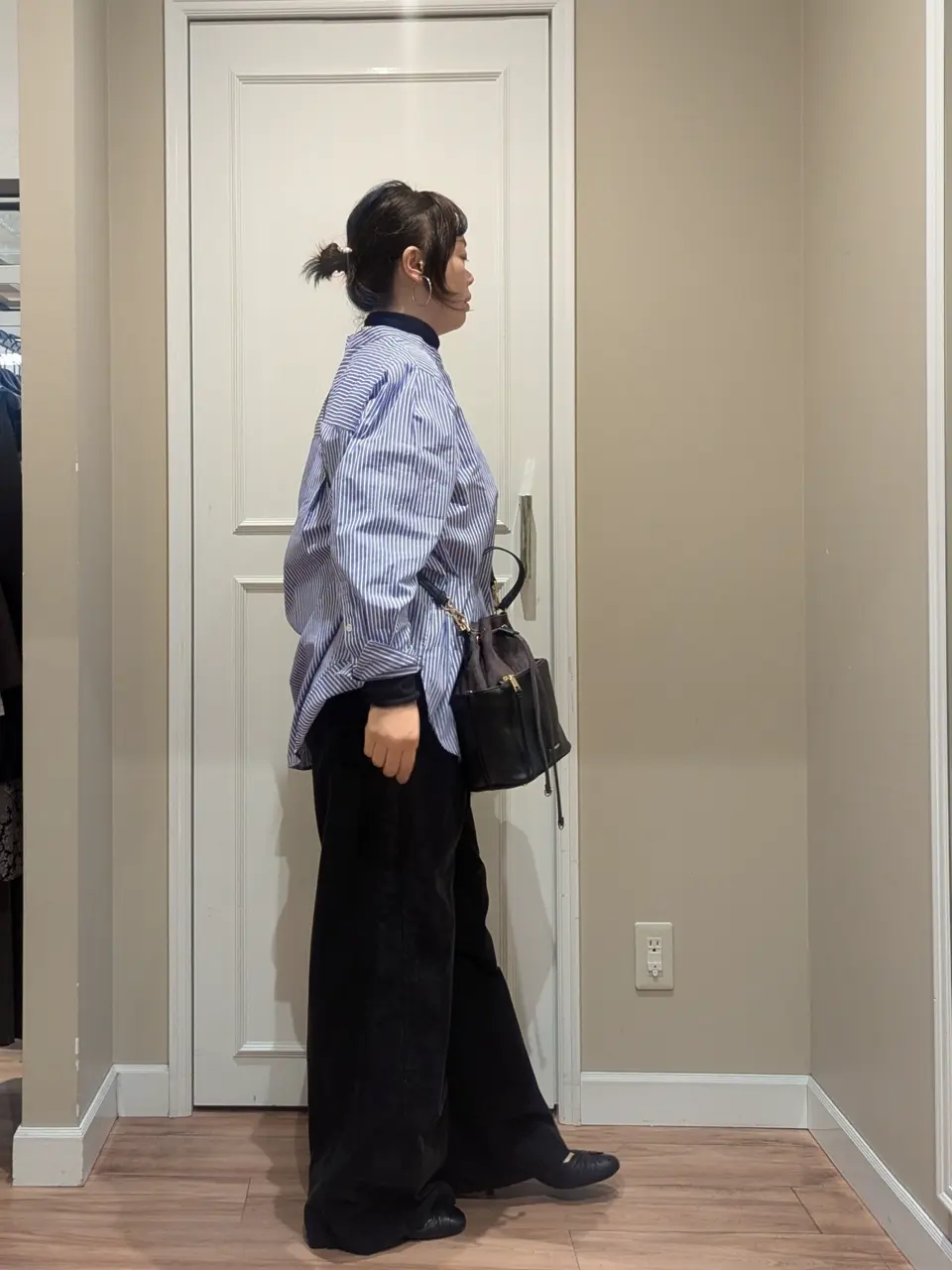 23区 L スタッフn コーディネート画像