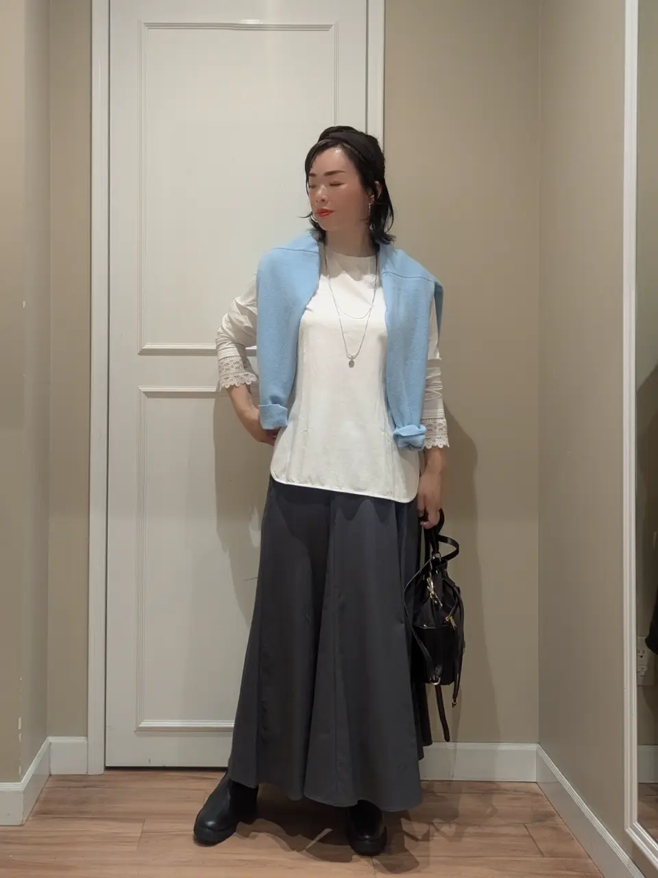 23区 L スタッフn コーディネート画像