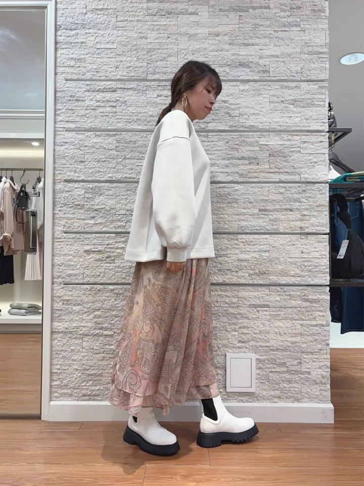 23区 犬塚 コーディネート画像