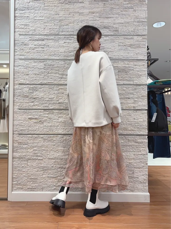 23区 犬塚 コーディネート画像