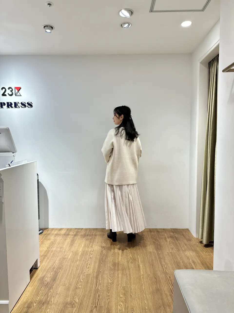 23区 西嶋 コーディネート画像