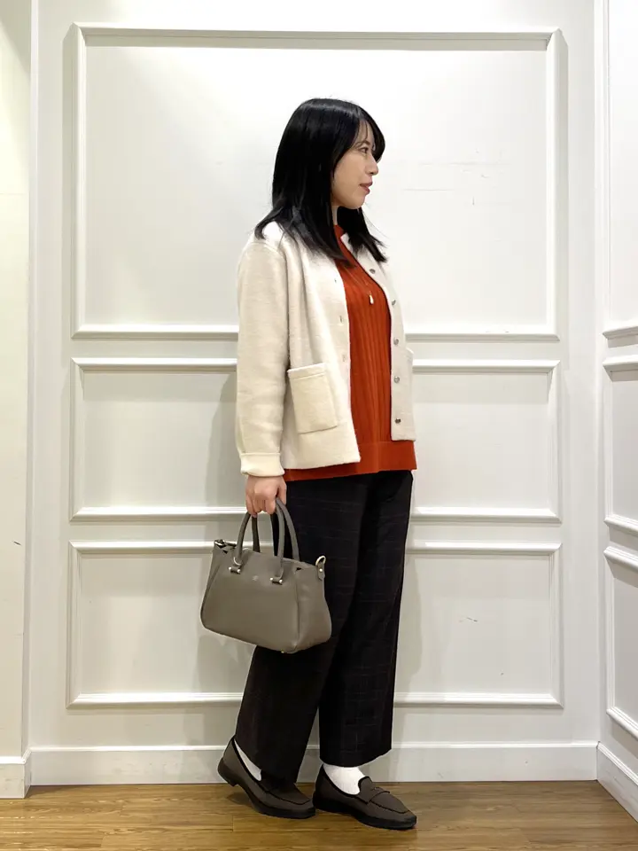 J.PRESS LADIES スタッフ コーディネート画像