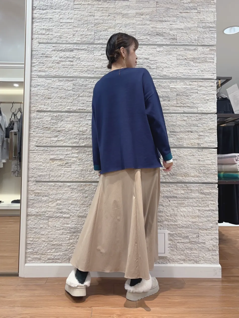 23区 犬塚 コーディネート画像