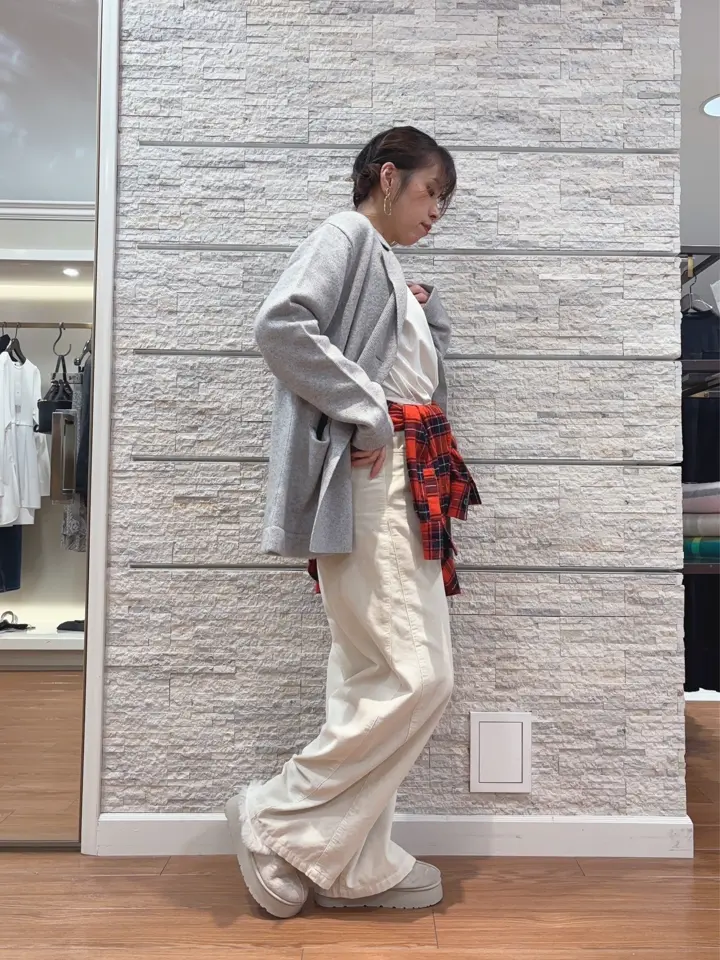 23区 犬塚 コーディネート画像