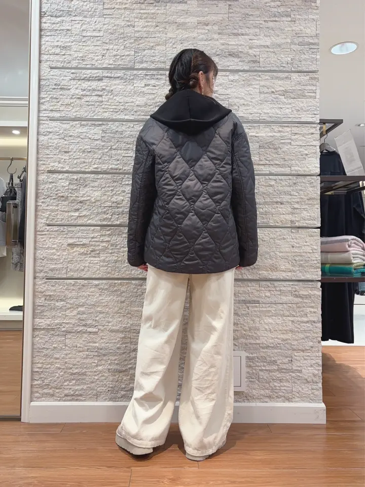 23区 犬塚 コーディネート画像