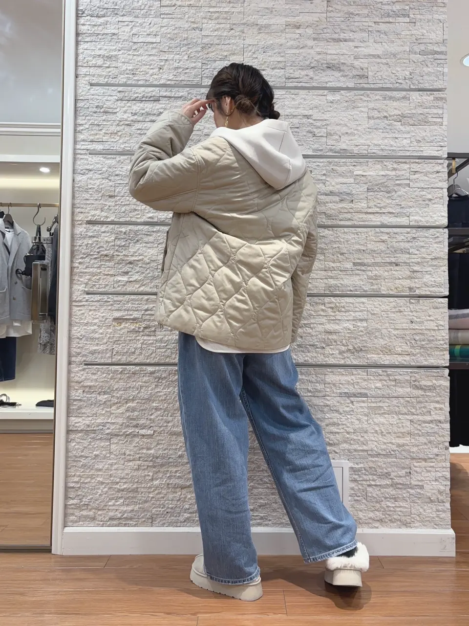 23区 犬塚 コーディネート画像