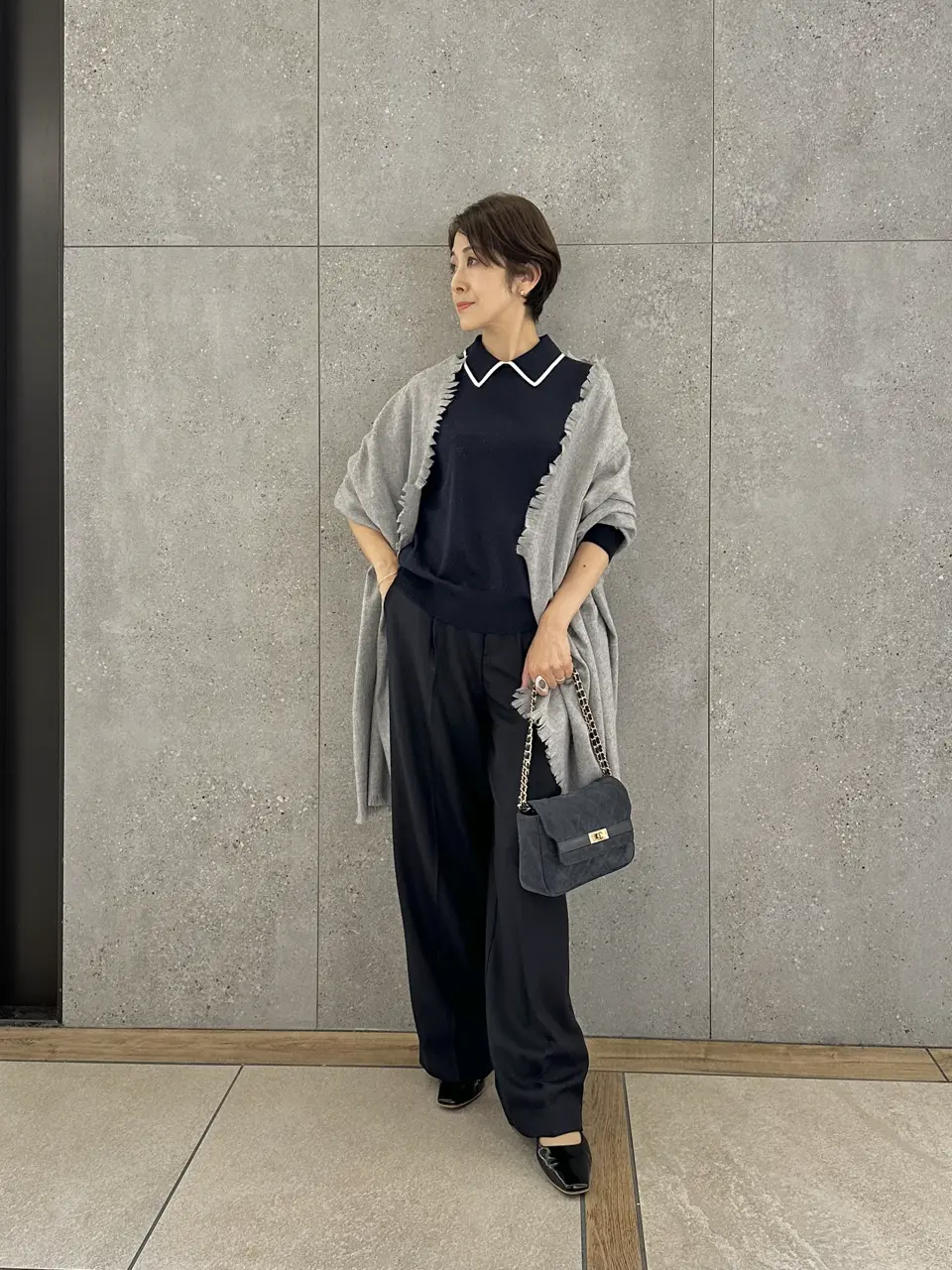 23区 リボン付きベージュ半袖トップス 38サイズ 新品　未着用 23区 リボン付きベージュ半袖トップス 38サイズ 新品 未着用