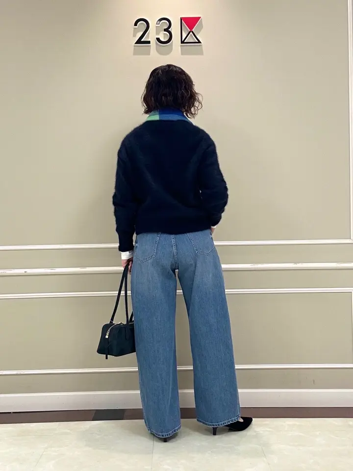 23区 助川 コーディネート画像