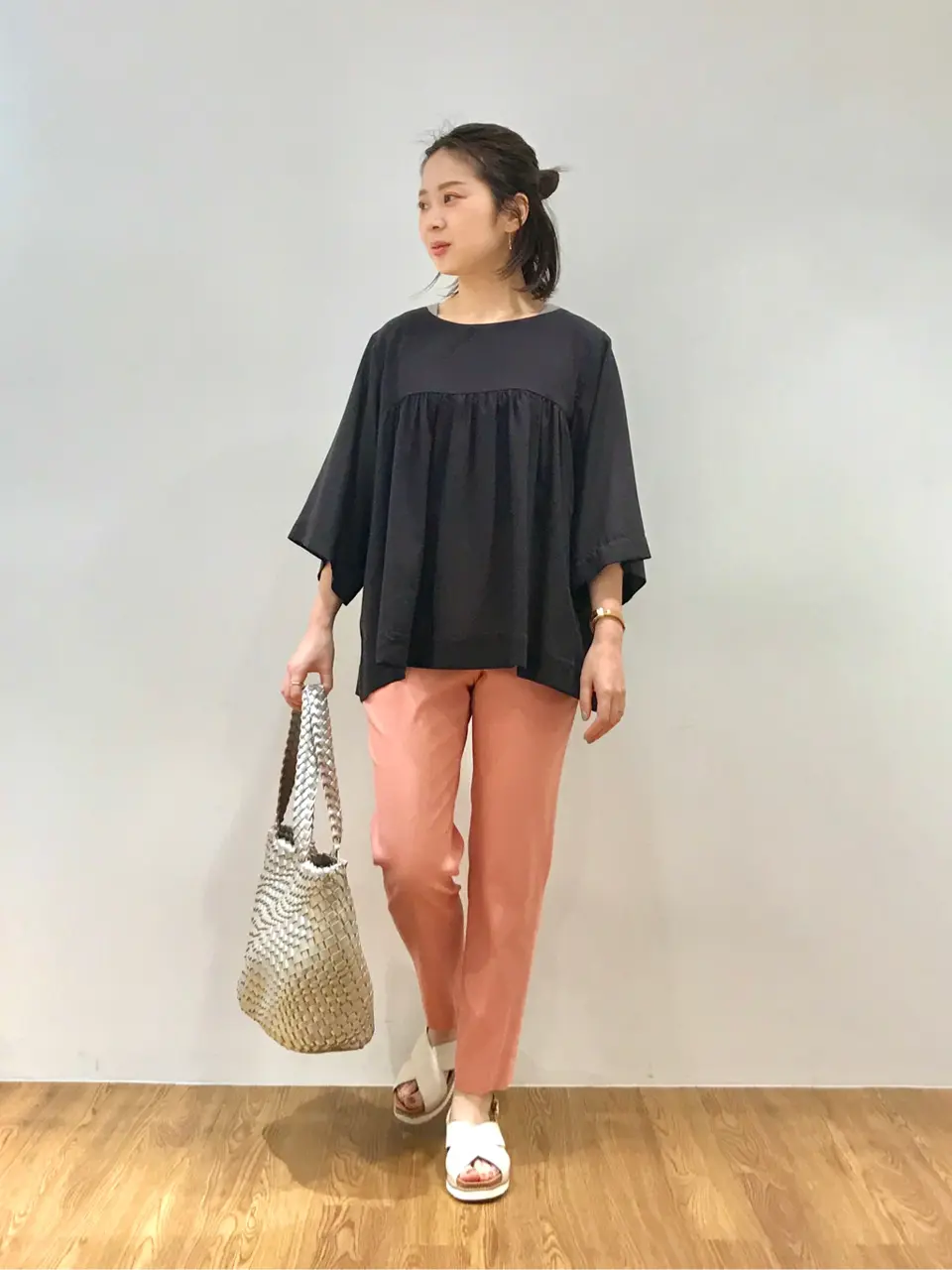 23区 西嶋 コーディネート画像