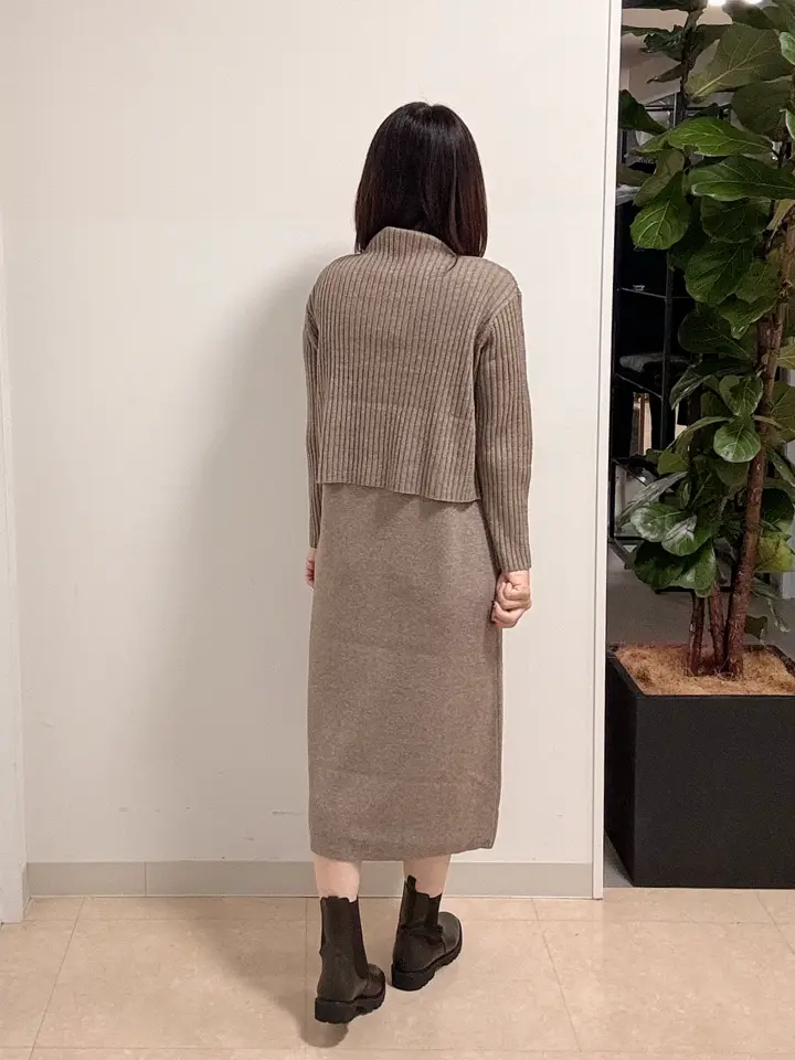 23区 S 宇井 コーディネート画像