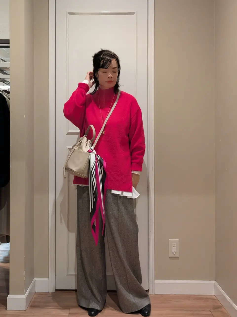 23区 L スタッフn コーディネート画像