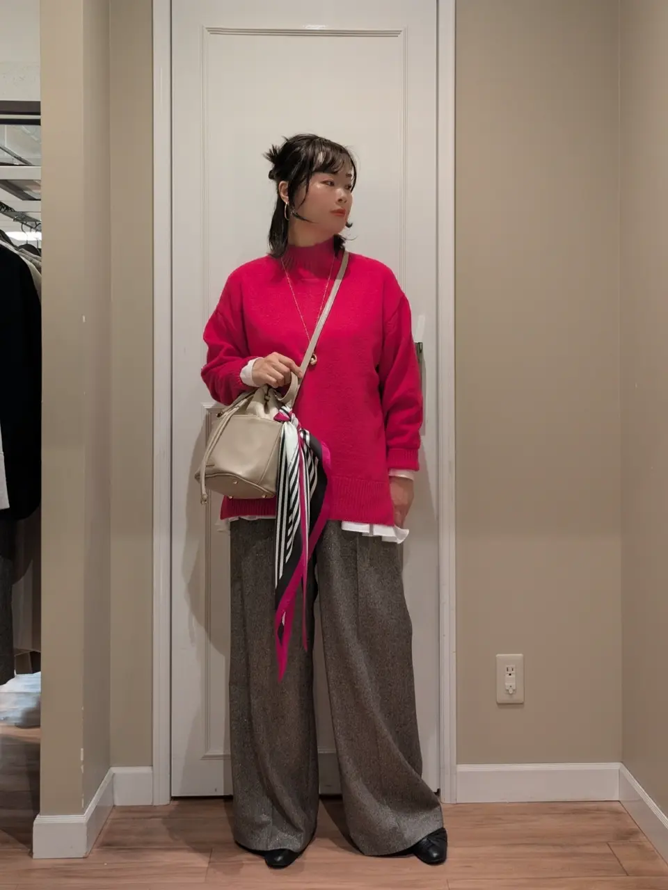 23区 L スタッフn コーディネート画像