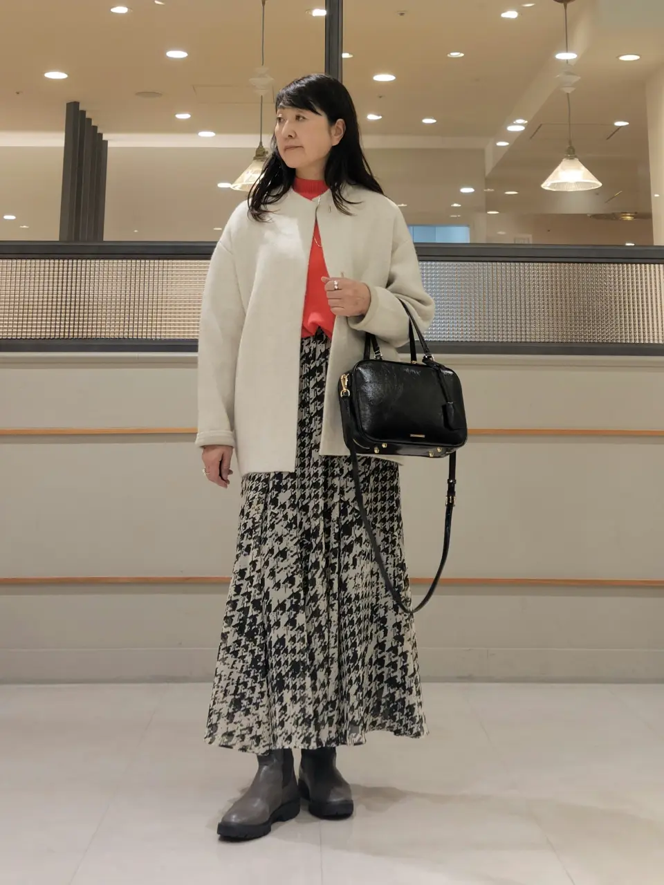  新保 コーディネート画像