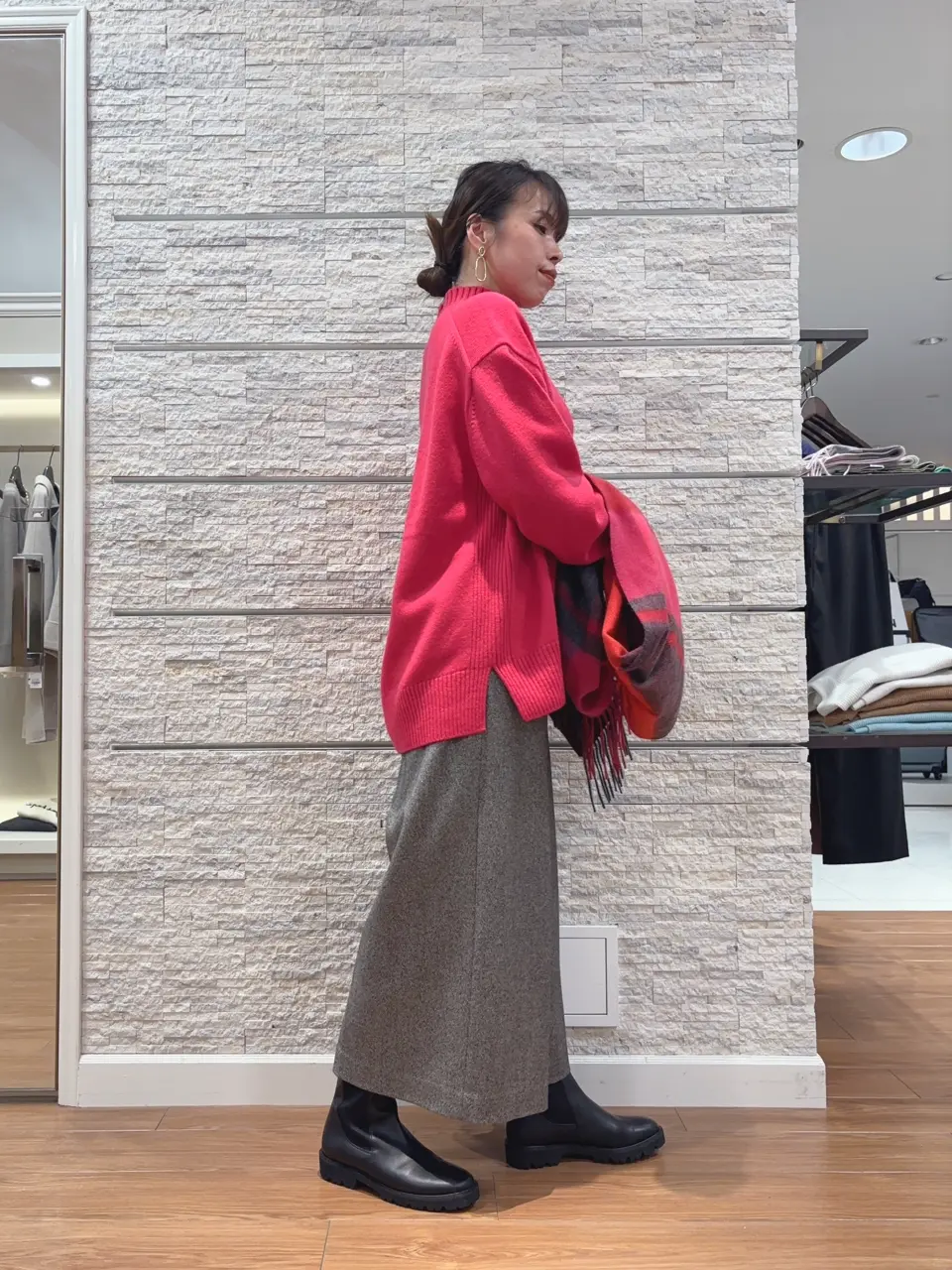 23区 犬塚 コーディネート画像