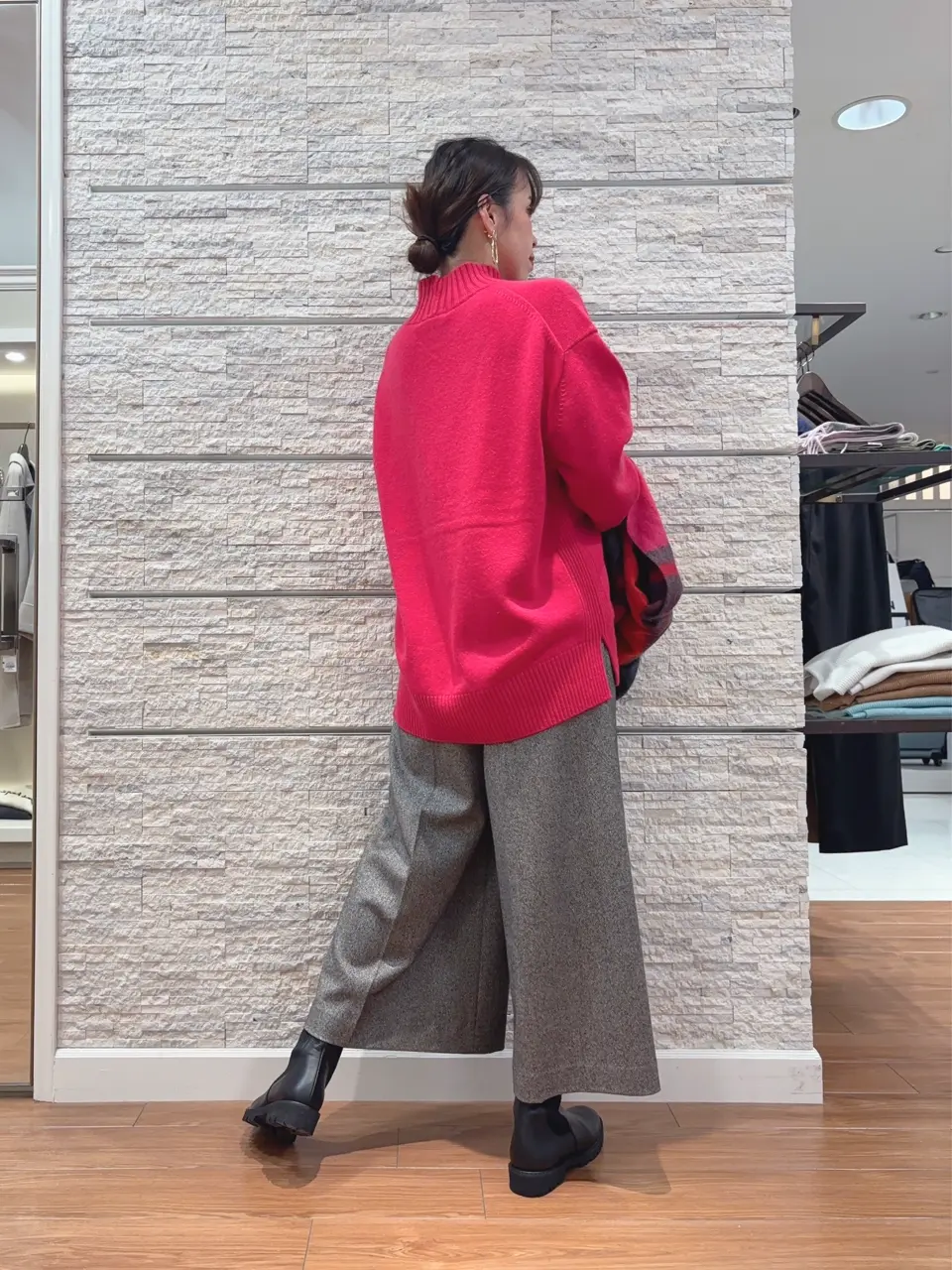 23区 犬塚 コーディネート画像