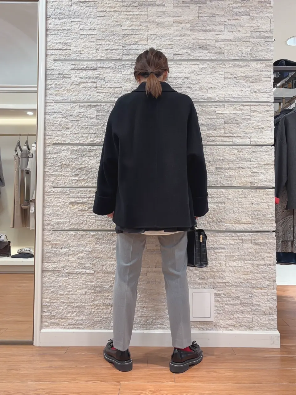 23区 犬塚 コーディネート画像