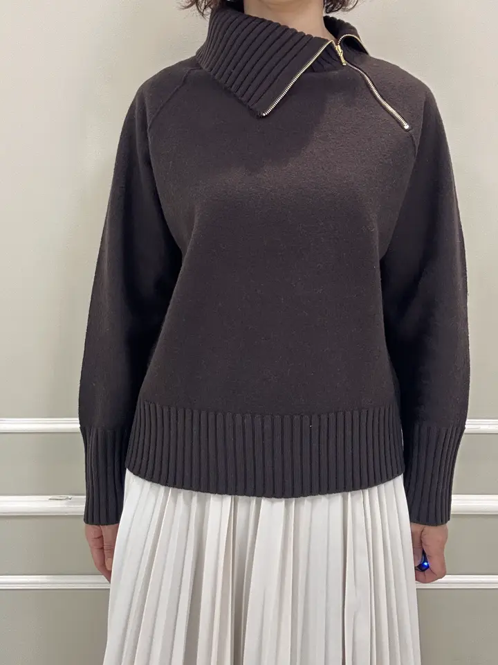 23区 助川 コーディネート画像