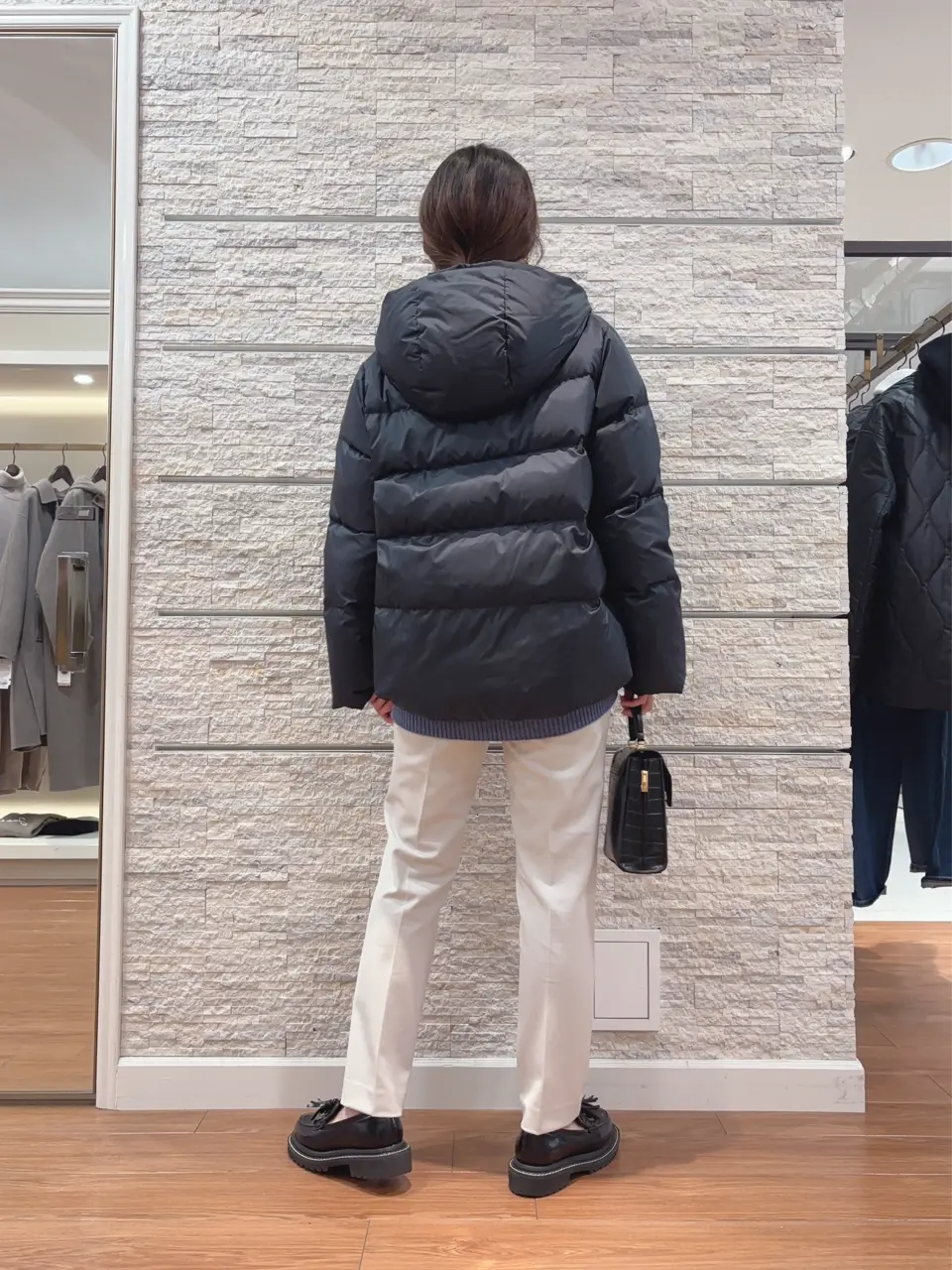 23区 犬塚 コーディネート画像