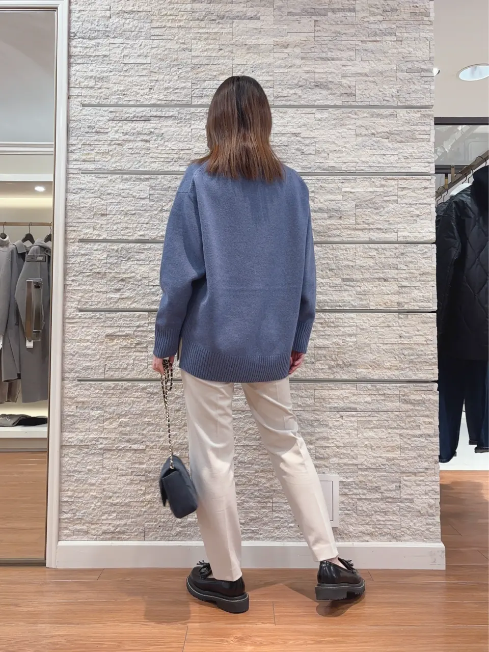 23区 犬塚 コーディネート画像