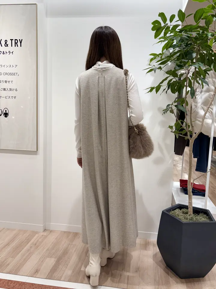 23区 タハラ コーディネート画像