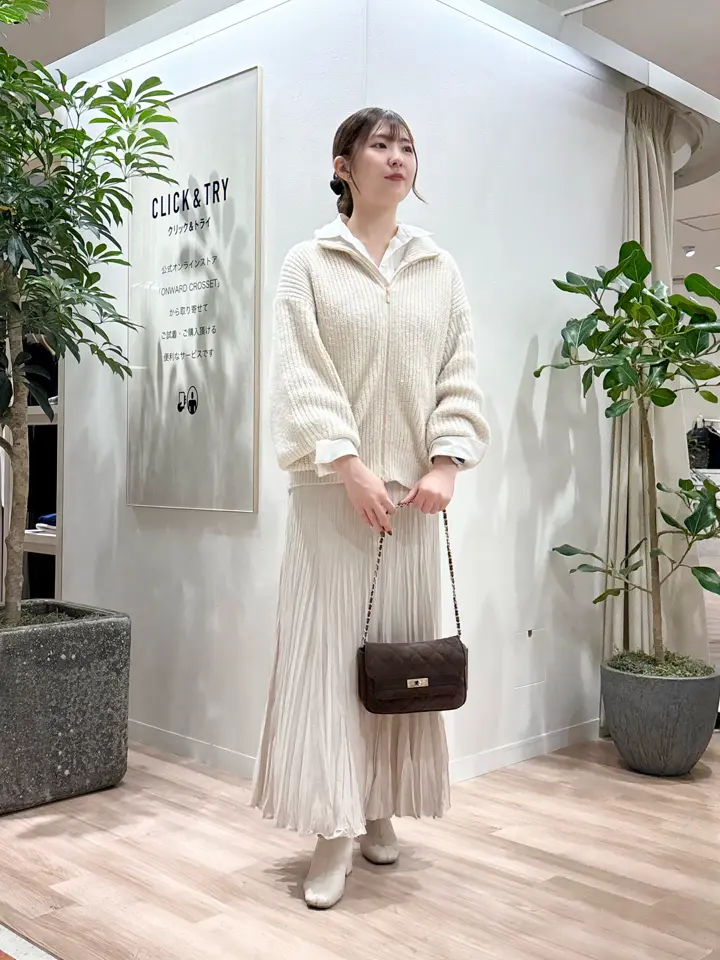 23区 タハラ コーディネート画像