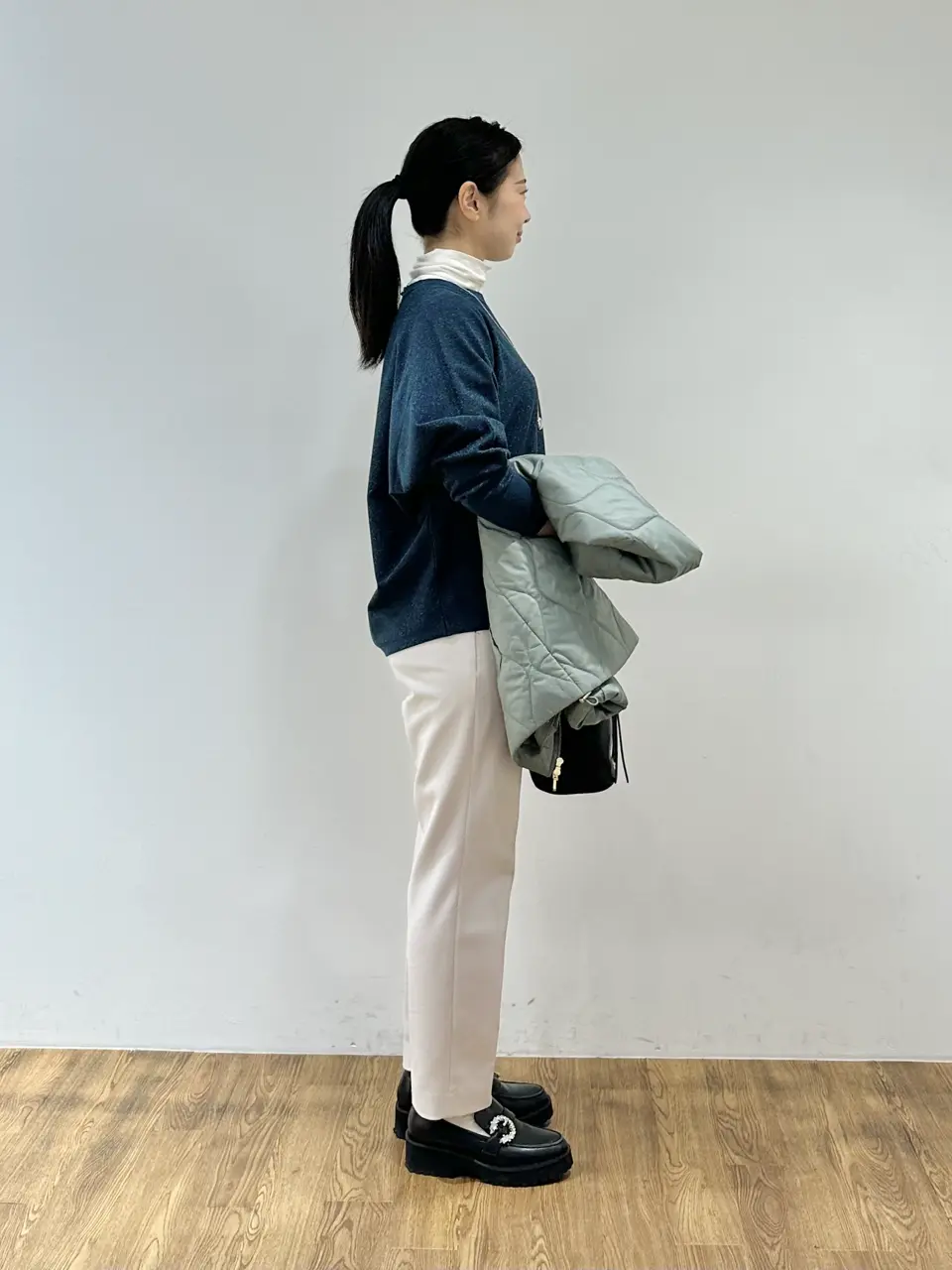 23区 西嶋 コーディネート画像