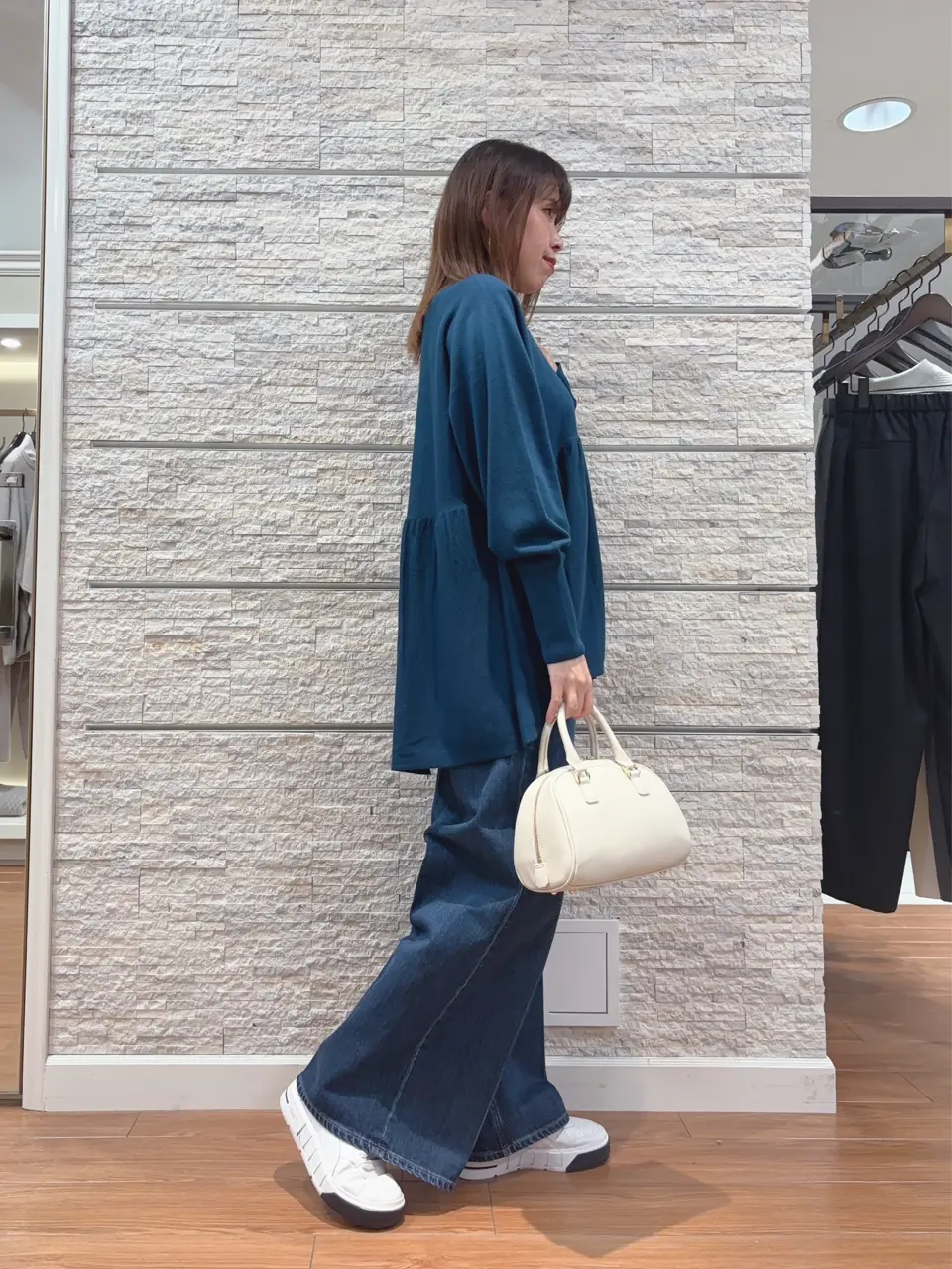 23区 犬塚 コーディネート画像